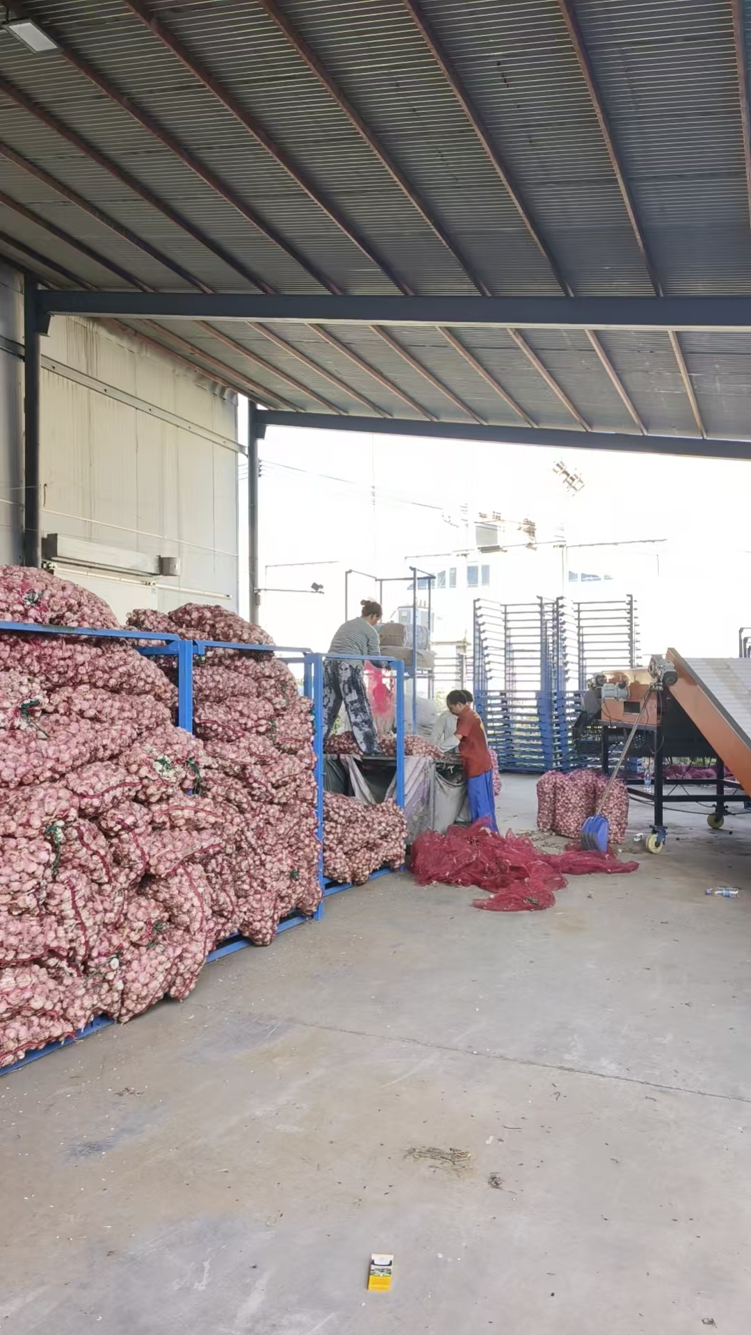 Hemu Fresh-Keeping handling facility in Zhongmu